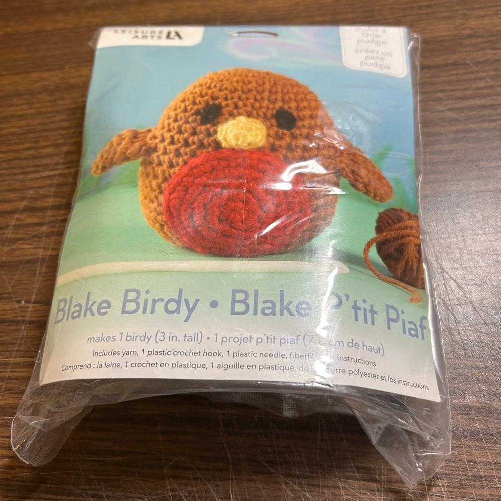 New Leisure Arts Friend Birdy Crochet Pudgie Kit 57011